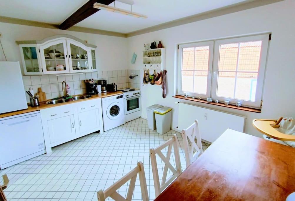 Ruhiges Exzellenz-Appartement Diana Im Elb-Urstromtal - Fast Wlan, Good For Long-Terms Bleckede Eksteriør billede